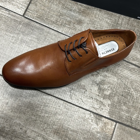 Final Price Kenneth Cole New York Mens Cognac Color Classic Shoe - new main image 6